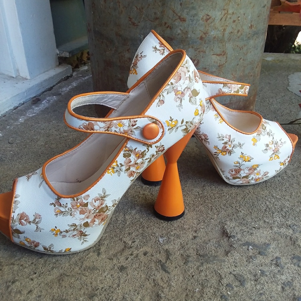Vintage Retro High Heels